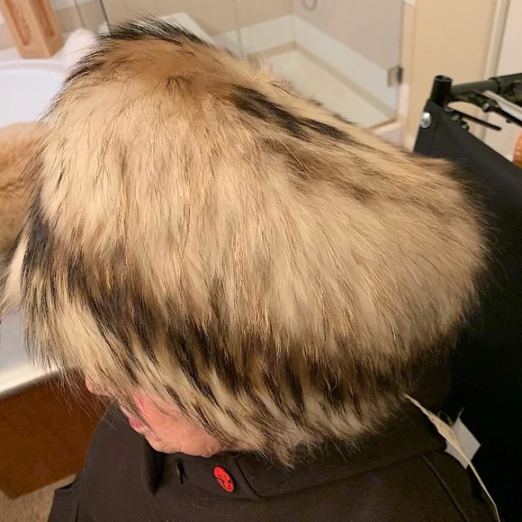 CASSIN NEW YORK  Raccoon Real Fur Bolshevik Hat Kids - Coon Skin Cap – New England Naturals main image 4